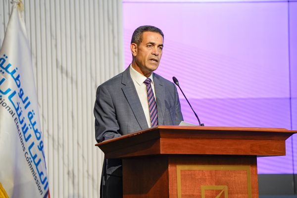 1000017906 1000017906