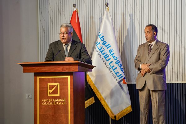 1000017923 1000017923